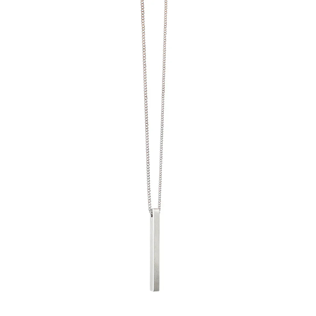 MINIMAL BAR NECKLACE