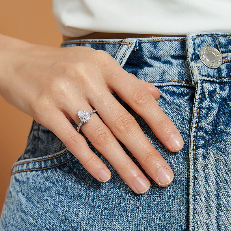 Rain drop diamond Ring