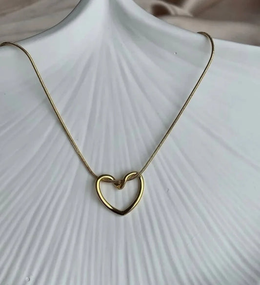 Eternal Heart Charm Necklace