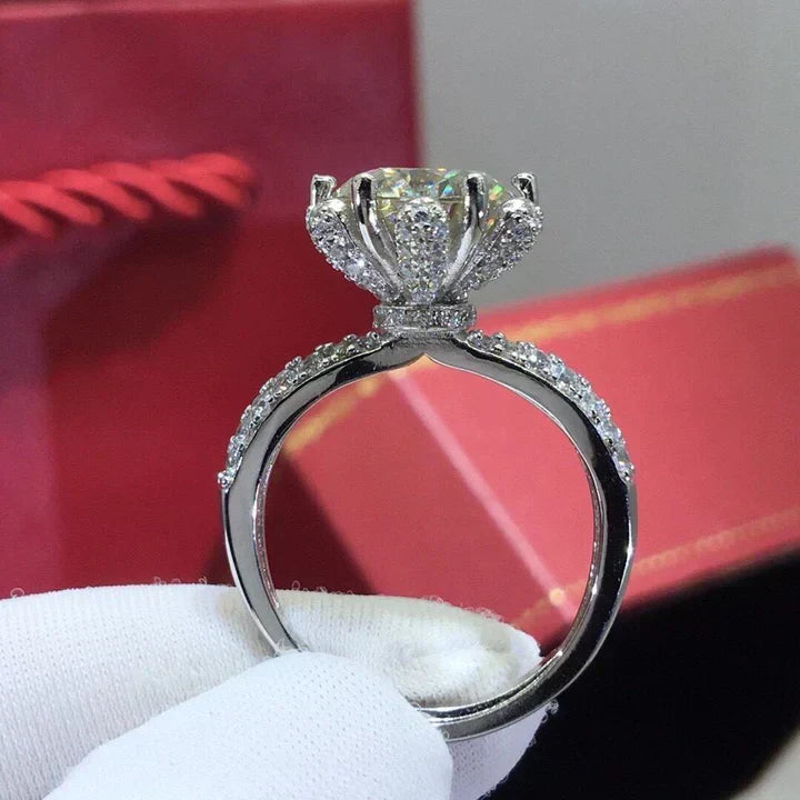 WEDDING ZIRCON RING