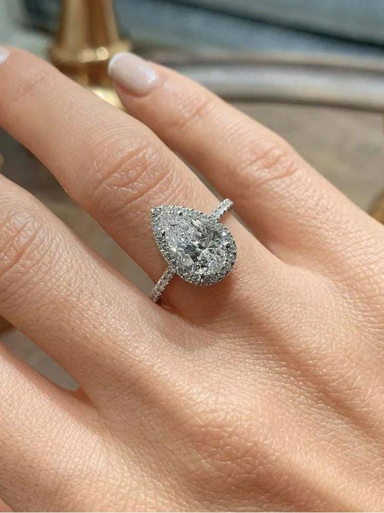 Rain drop diamond Ring